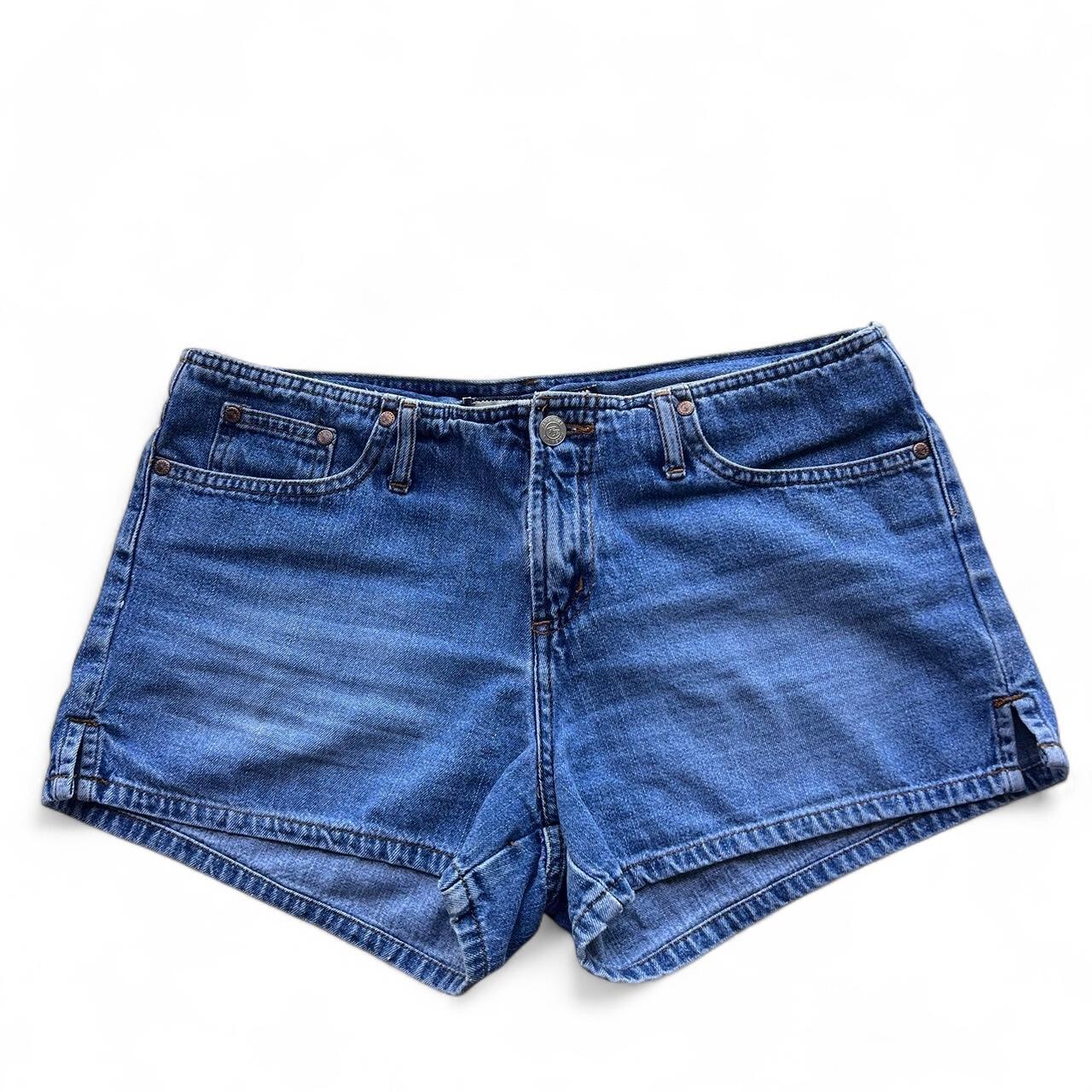 item listed by thriftbynoon