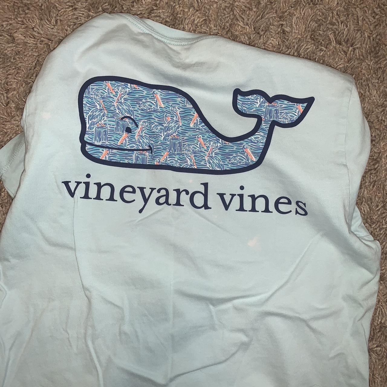 Vineyard vines Boys top Size M - Depop