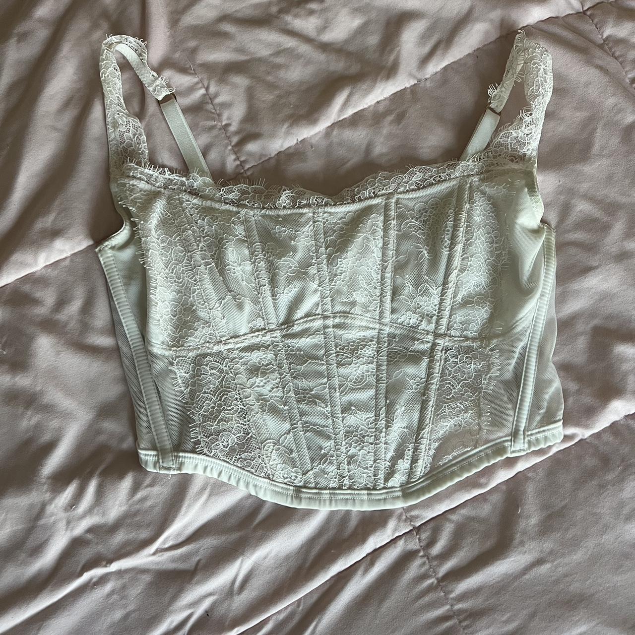 item listed by pazzion4fazion