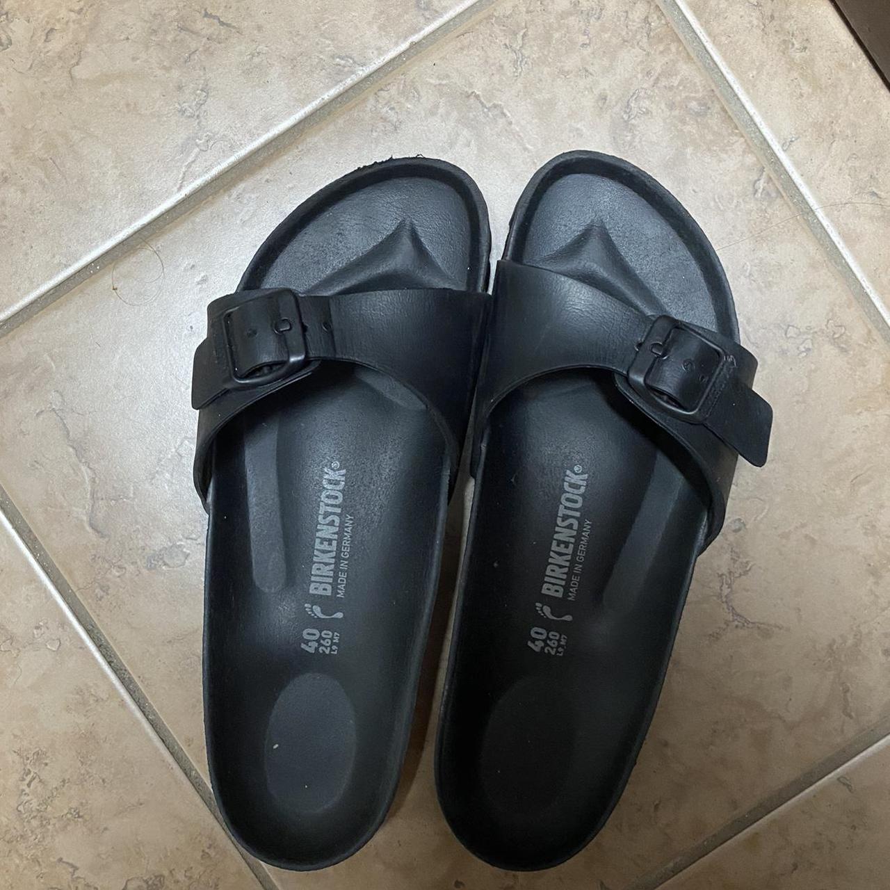 Birkenstock Slides Size 40 unisex #Birkenstock - Depop