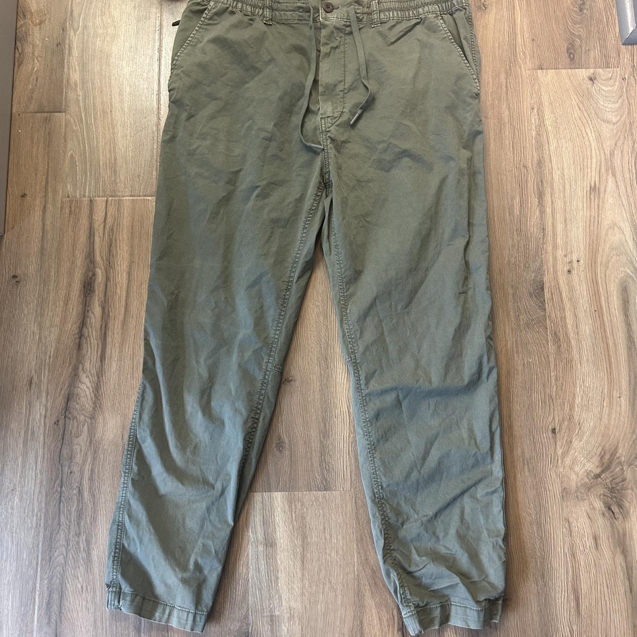 item listed by quarter_roy