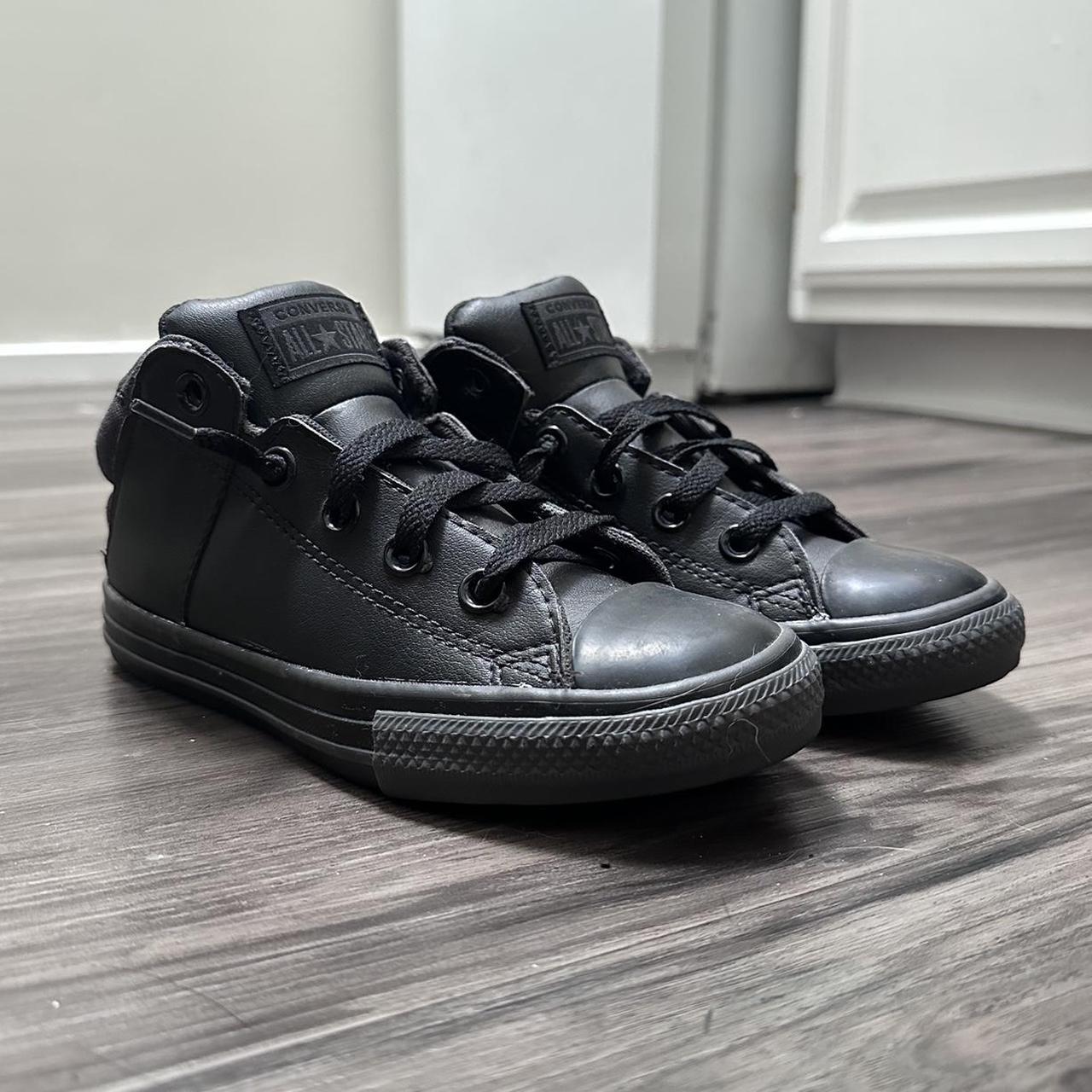 Leather converse size deals 2