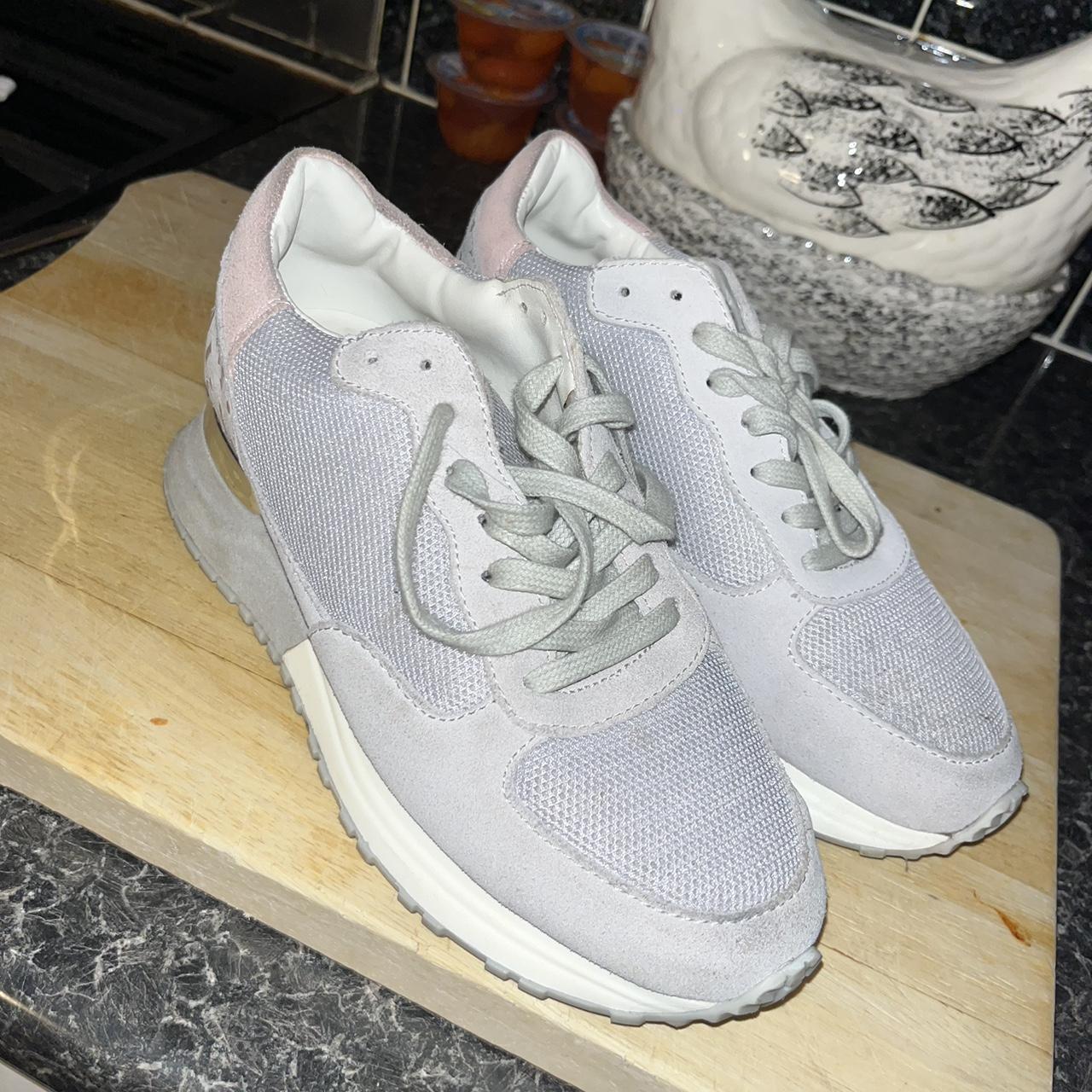 Women's White/Grey/Pink Depop