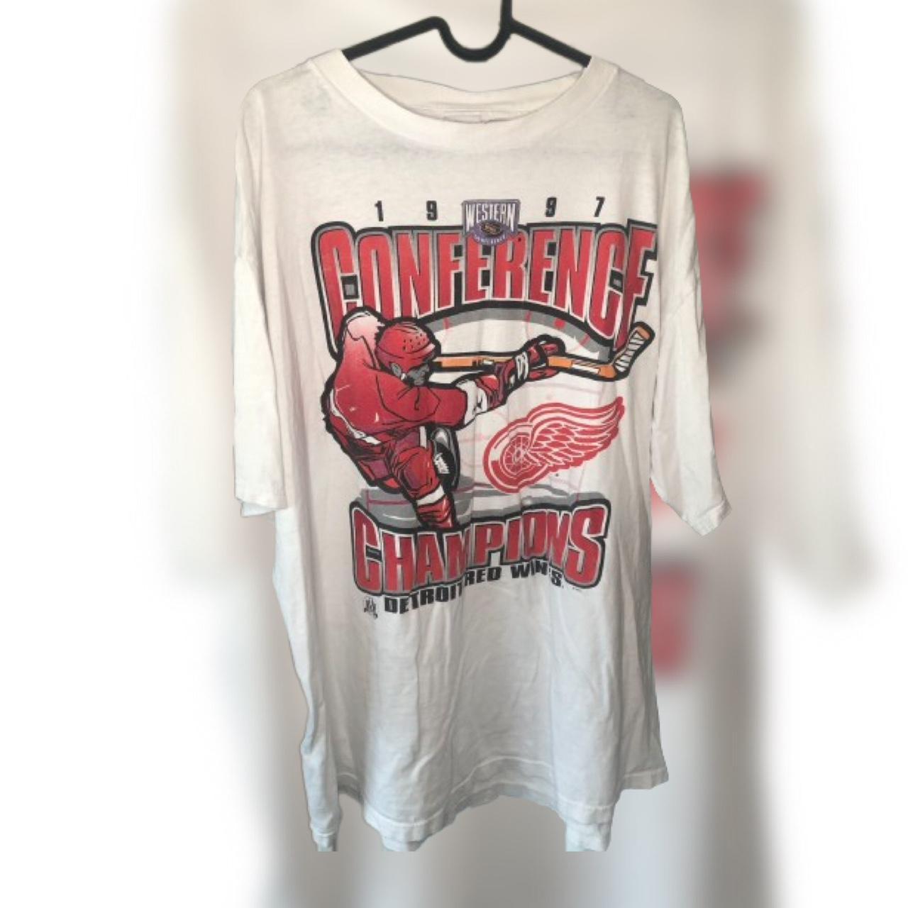 Vintage 1997 Detroit Red Wings Stanley Cup Champions T-Shirt