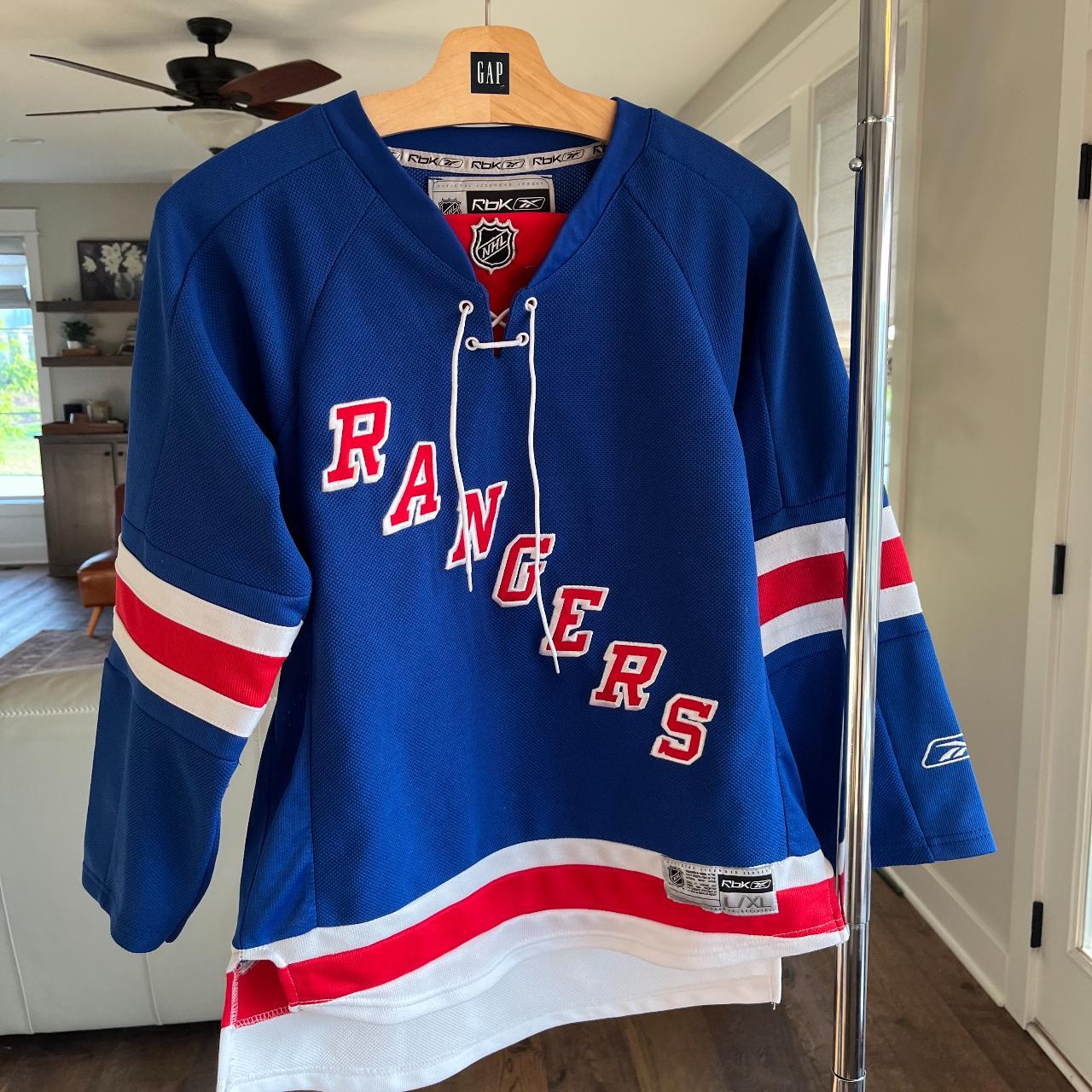 NEW YORK RANGERS jersey/tee Size: XL Free shipping - Depop