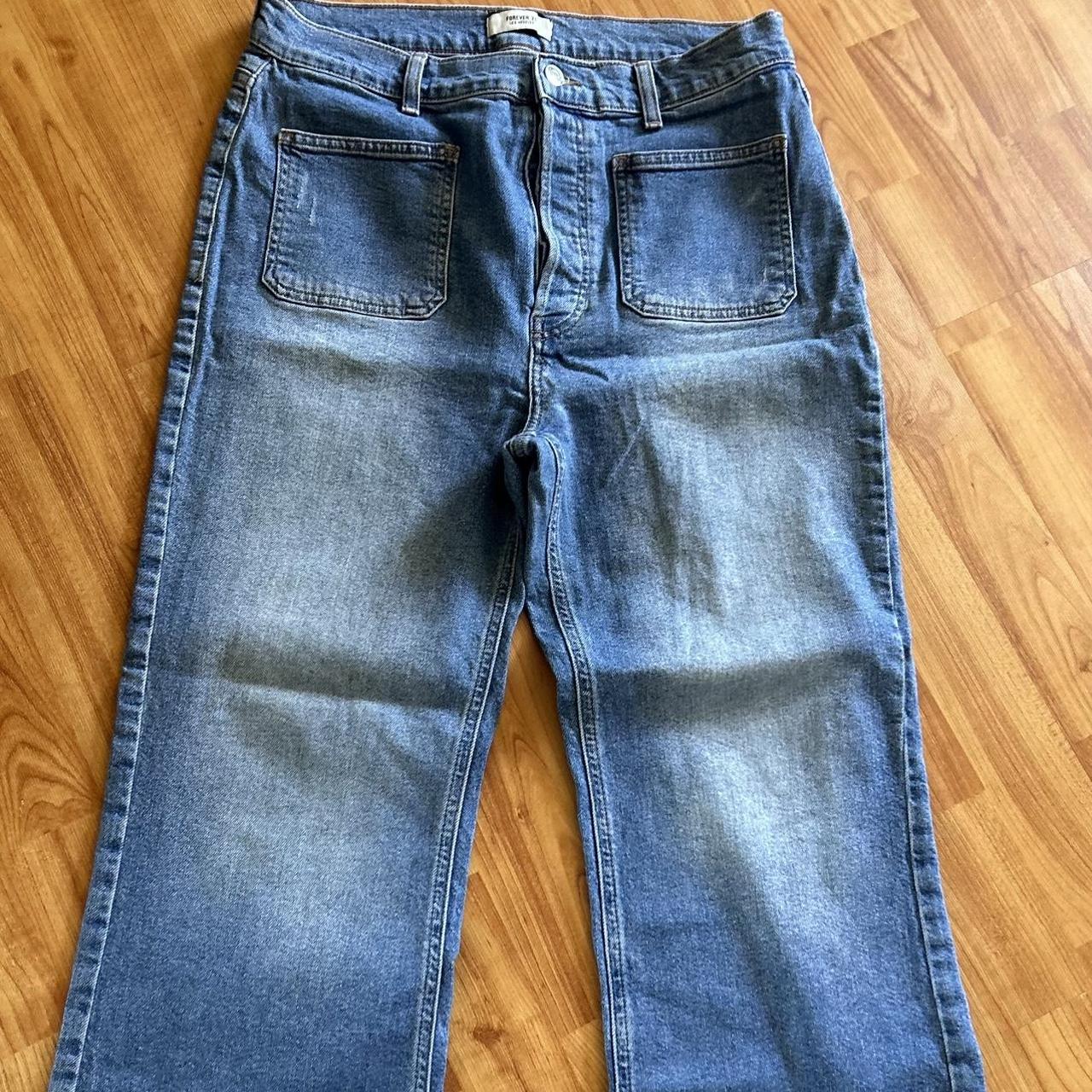 Cutest forever21 jeans , worn a couple times :) ... - Depop
