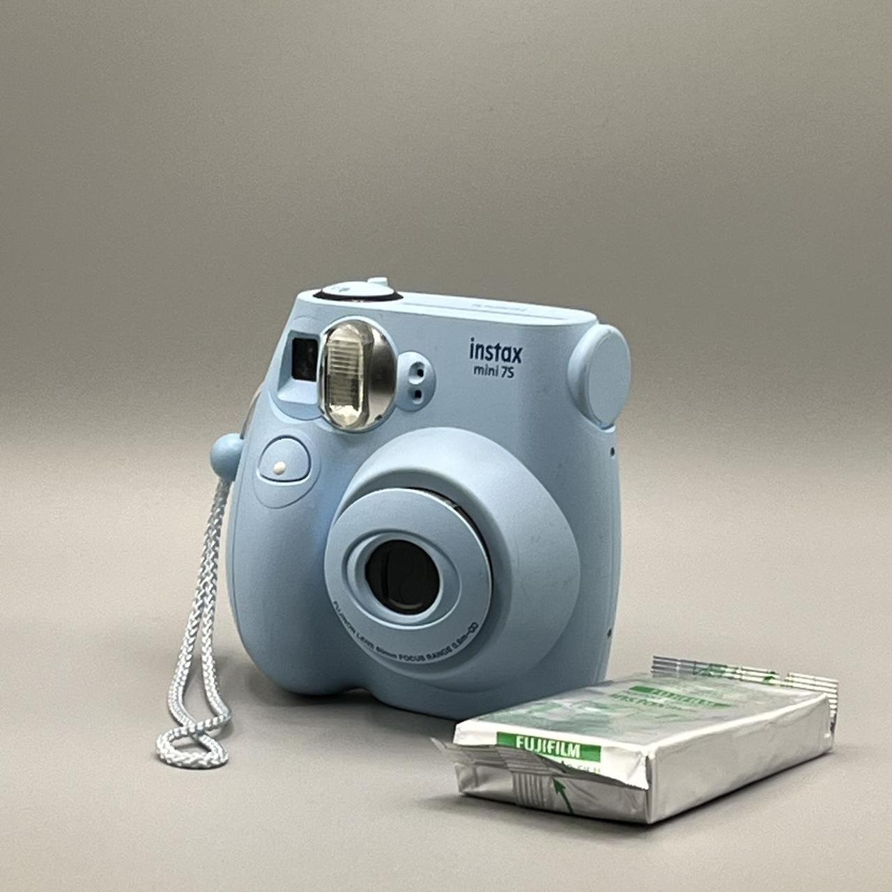 Shops Fujifilm Instax Mini 7S Instant Film Camera Light Blue