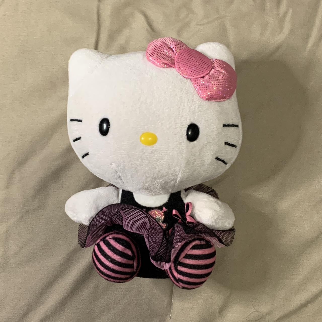 Hello Kitty Stuffed-animals | Depop