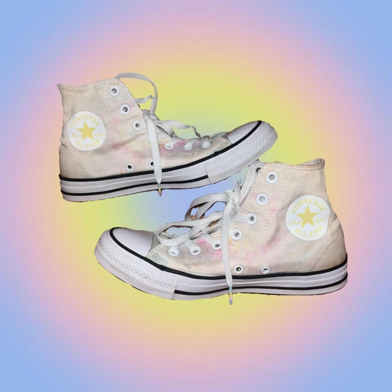 Very hotsell womens converse