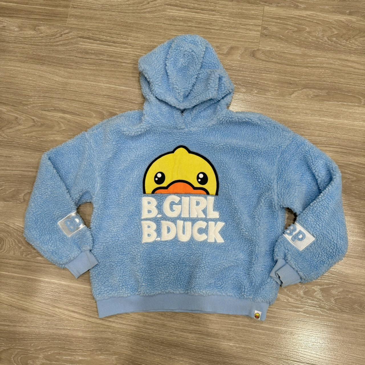 item listed by howthecookiecrumbles