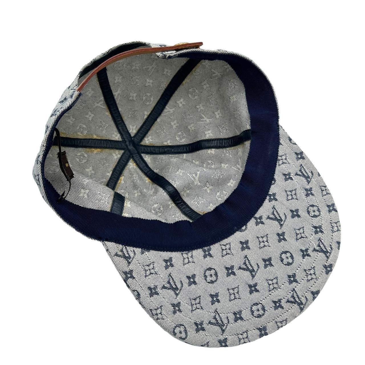 Louis Vuitton hat - Depop
