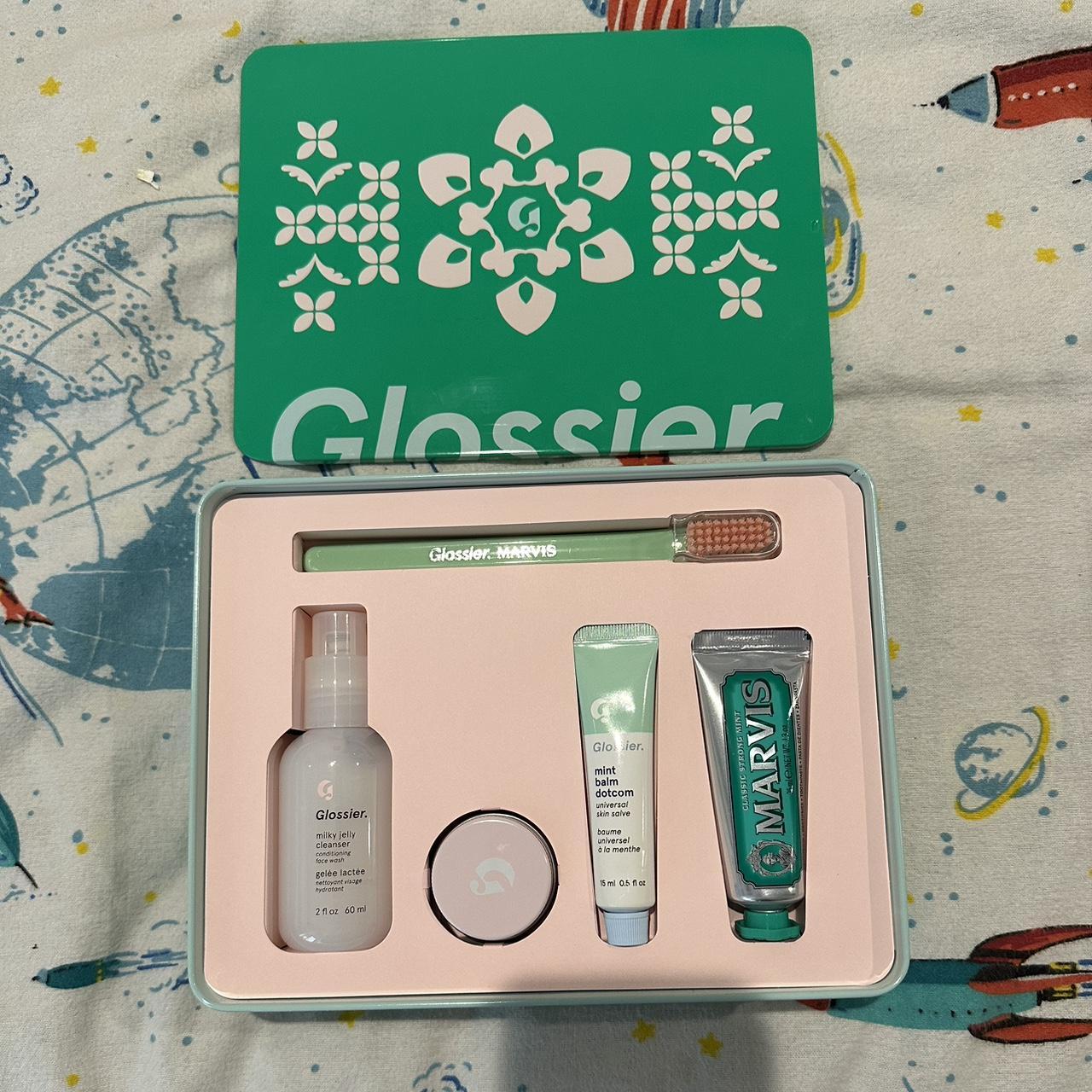 Glossier cross country popular kit brand new/ unopened! Limited edition Sold Out