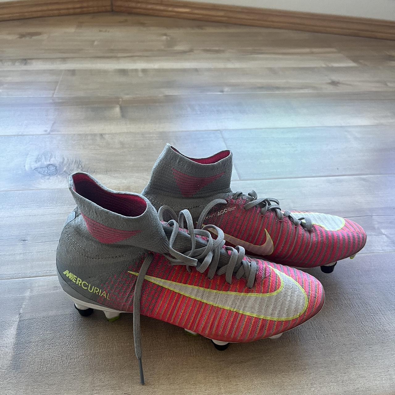womens mercurial soccer cleats