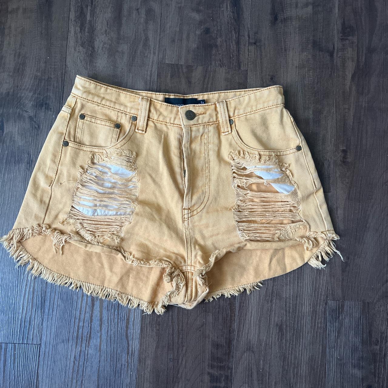 Yellow sales distressed shorts