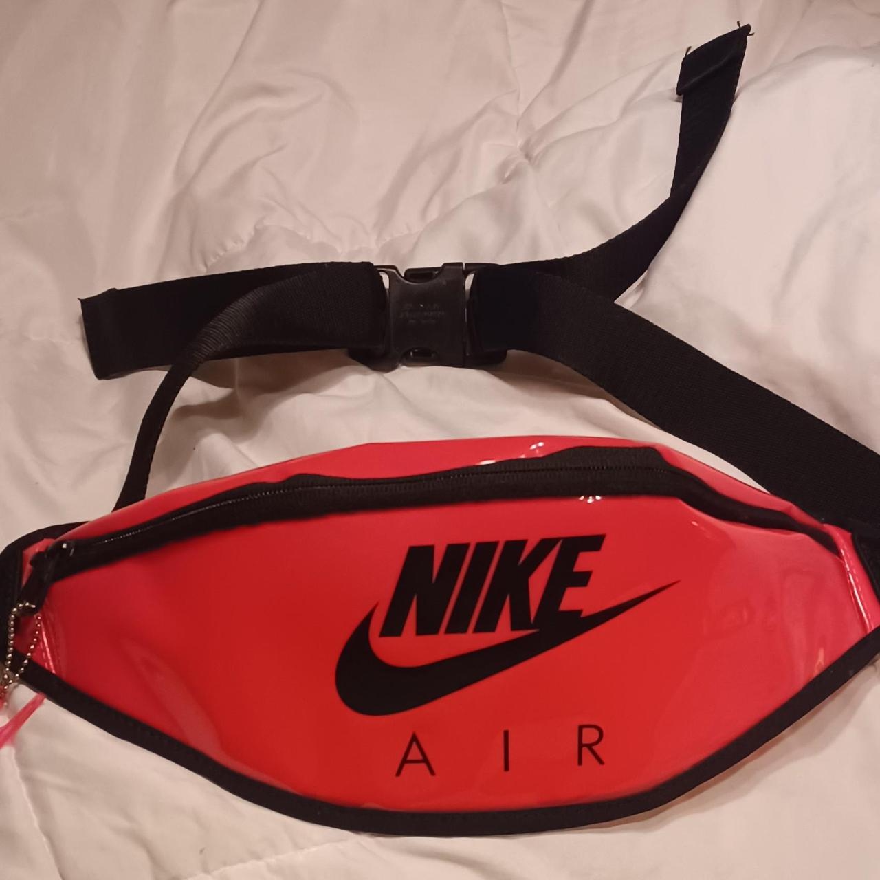 Nike Running Hip Pack in Red