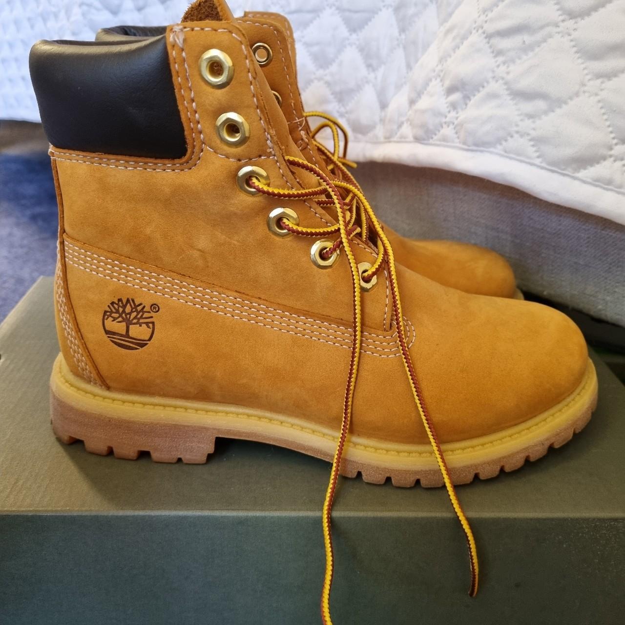 Wheat timberlands deals size 7