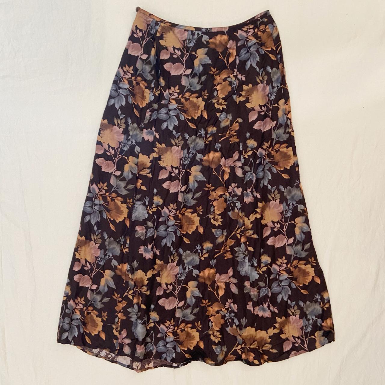 Liz Claiborne Floral Midi Skirt Waist: 28