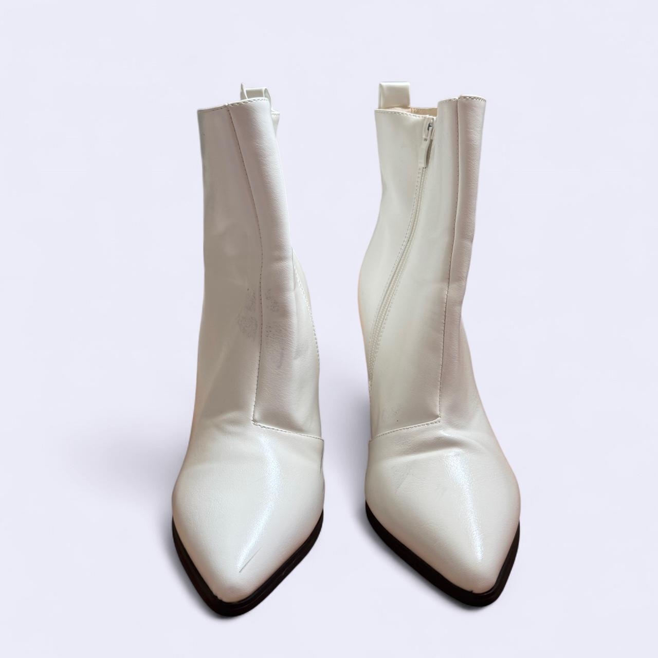item listed by martini_olive