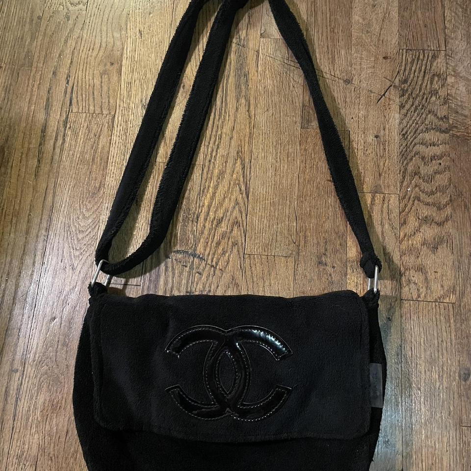 Chanel precision-bag - Depop