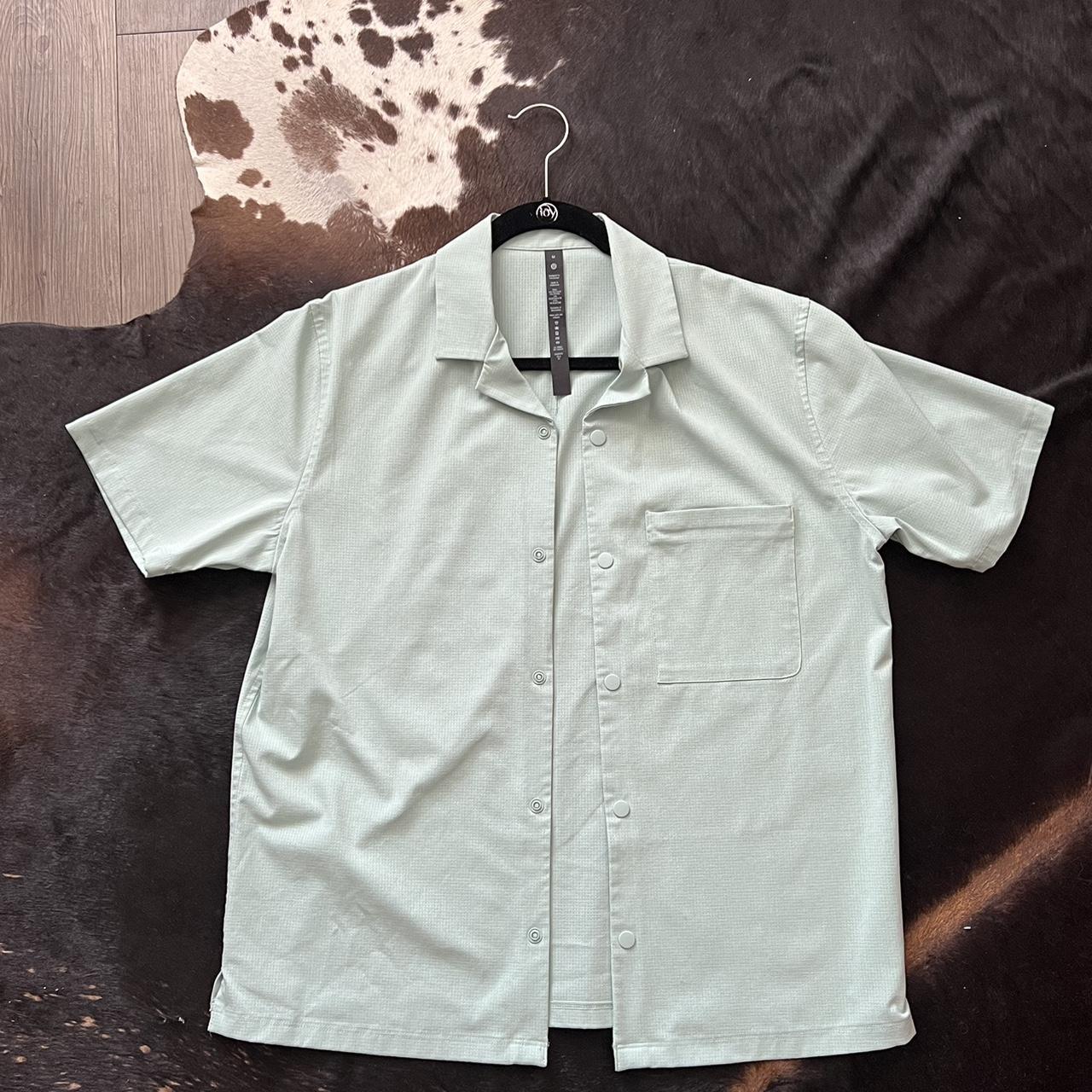 lululemon polo Depop