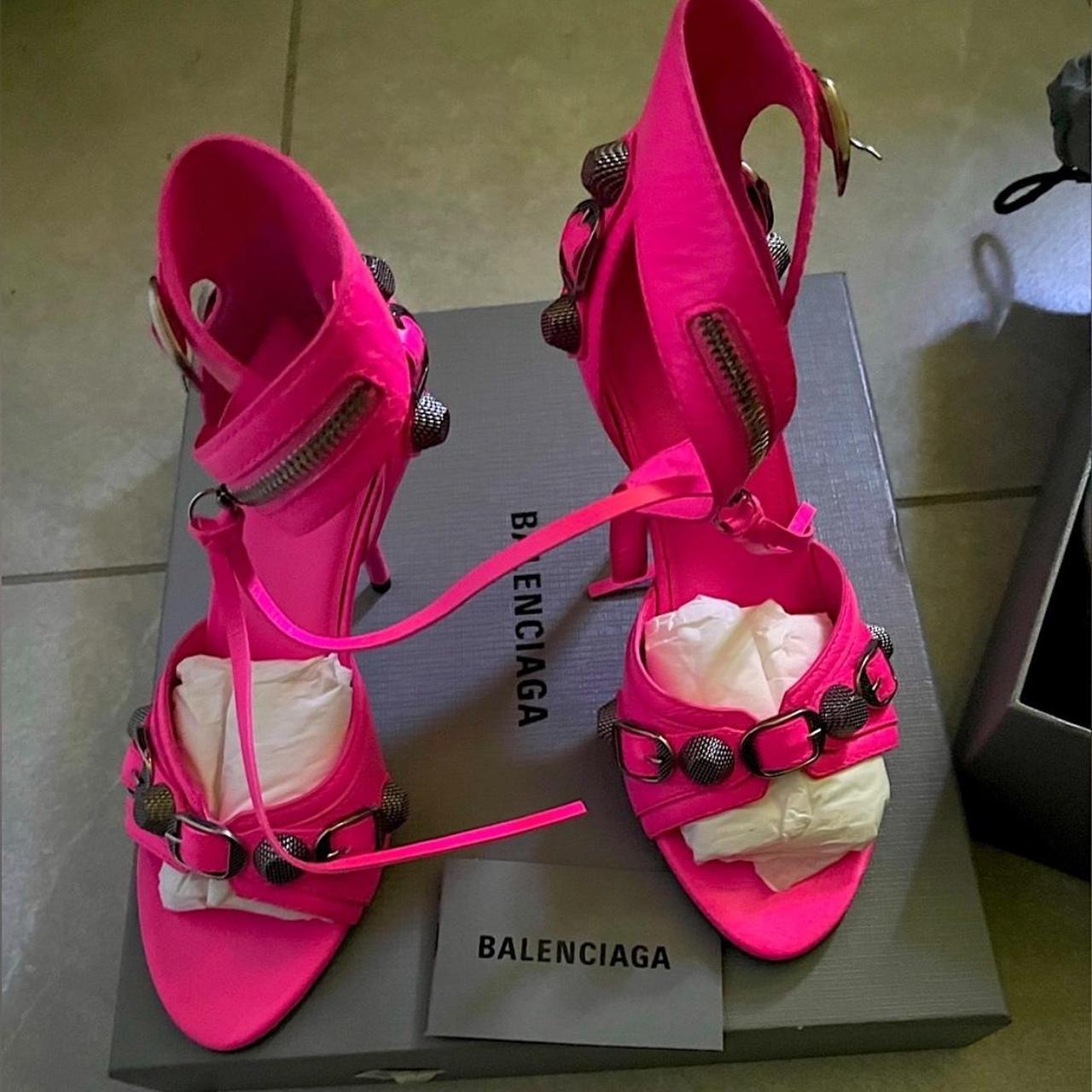 Balenciaga hot sale pink sandals