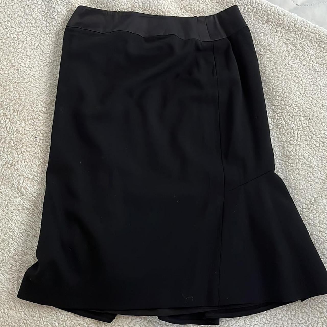 VTG ESACDA Virgin Wool black knee-length pencil... - Depop