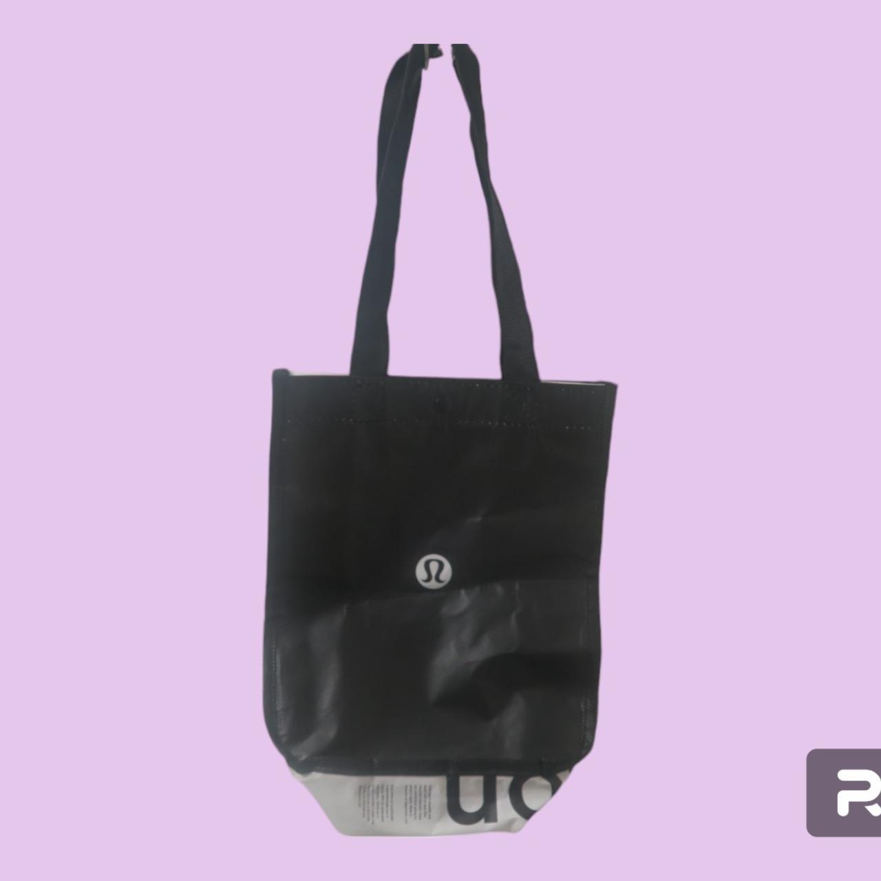 Lululemon shoe bag online