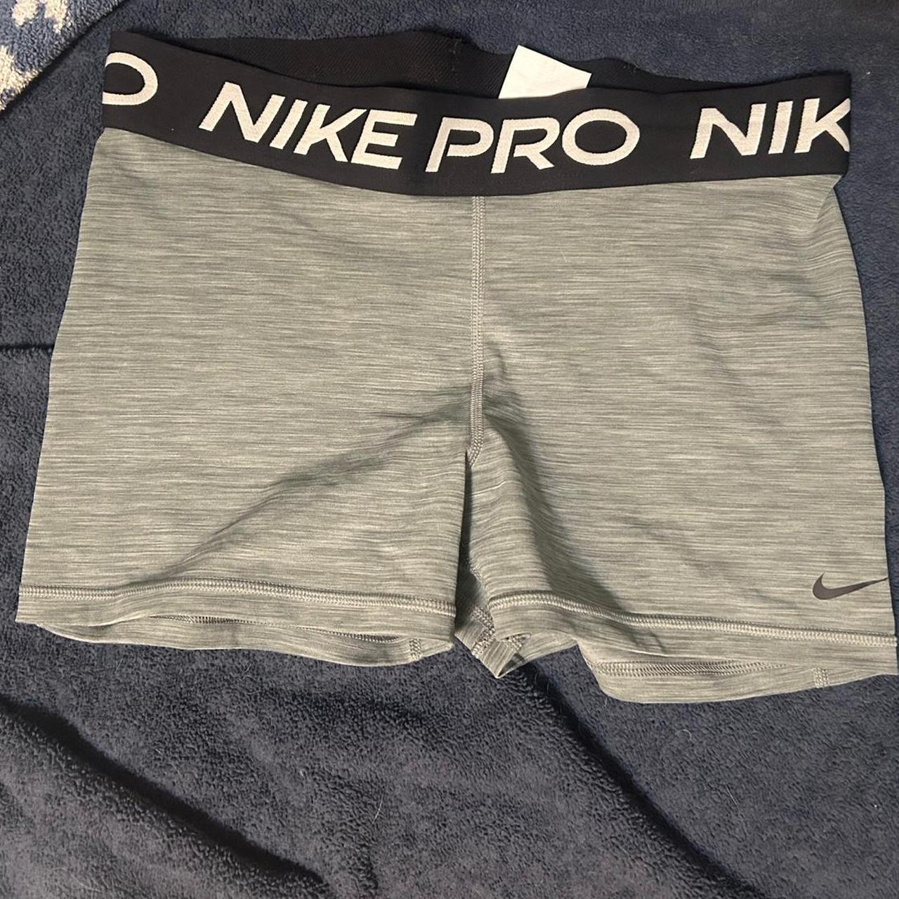 item listed by fitandfly555