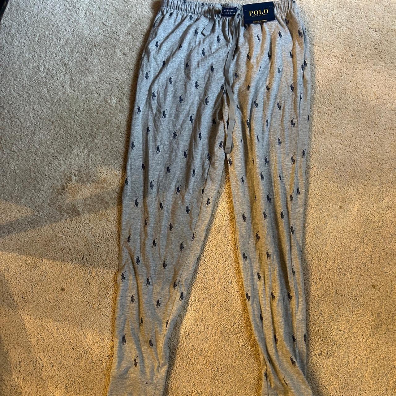 item listed by fitandfly555