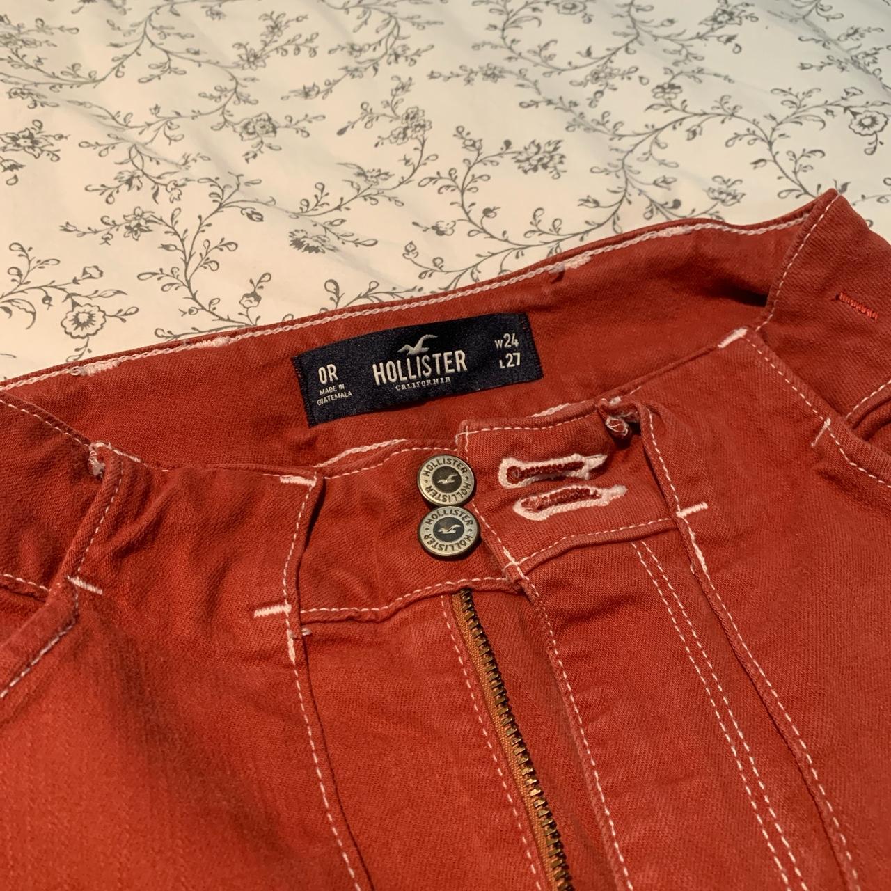 Hollister red online jeans