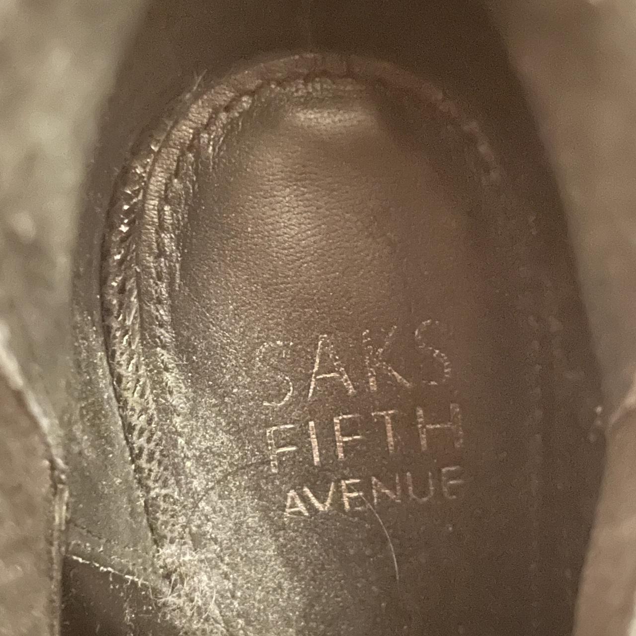 Saks Fifth Avenue Shoes Womens Black Slip On - Depop