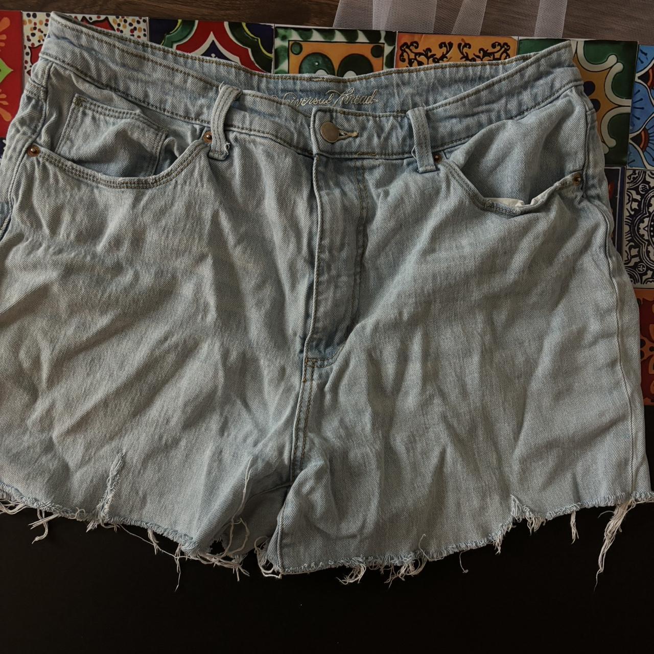 Light washed shorts - Depop