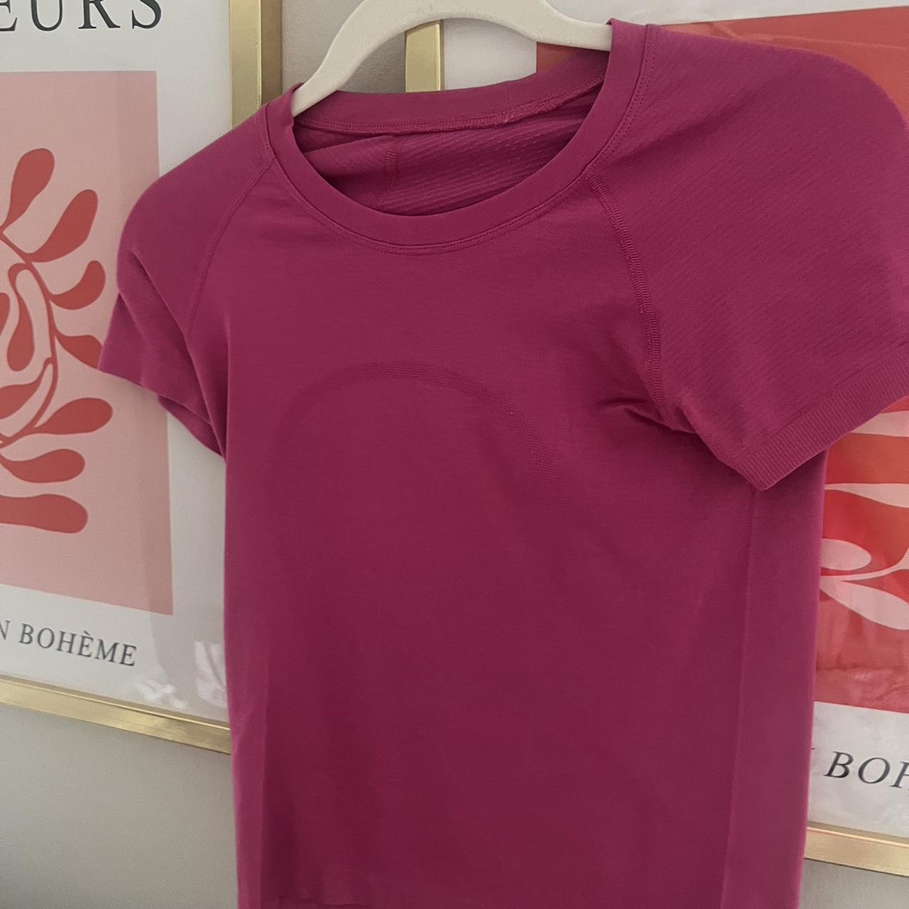 Lululemon Sonic selling Pink Swiftly Tech Short Sleeve Size 4