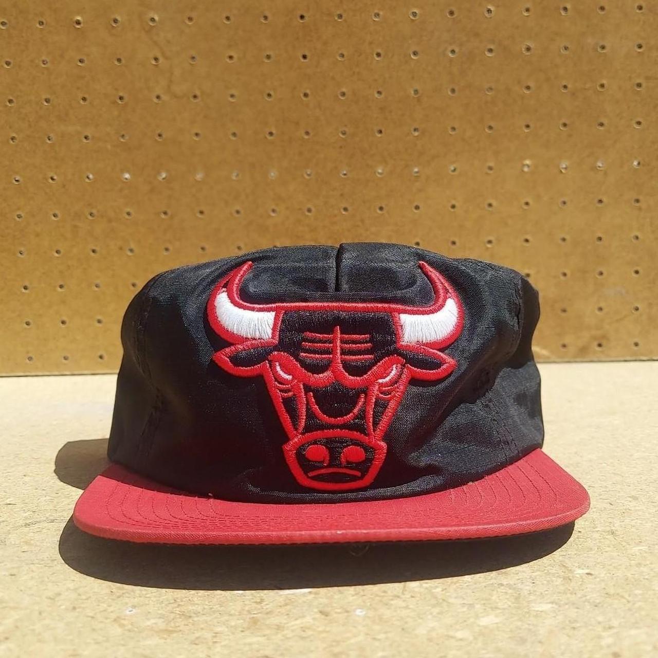 Mitchell & Ness Chicago Bulls Snapback Hat Adjustable Cap - Black/Red