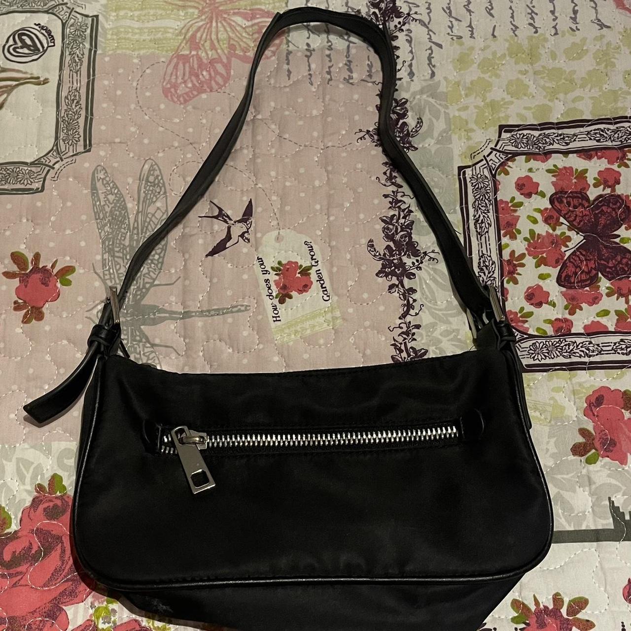 Black shoulder bag, perfect condition Depop
