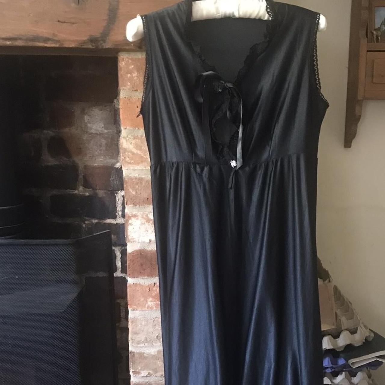 Gorgeous two piece gothic nightgown with flower buds... - Depop