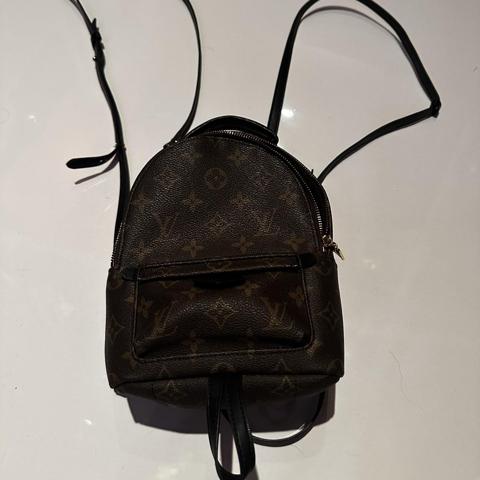 Small Damier Louis Vuitton backpack Good condition - Depop