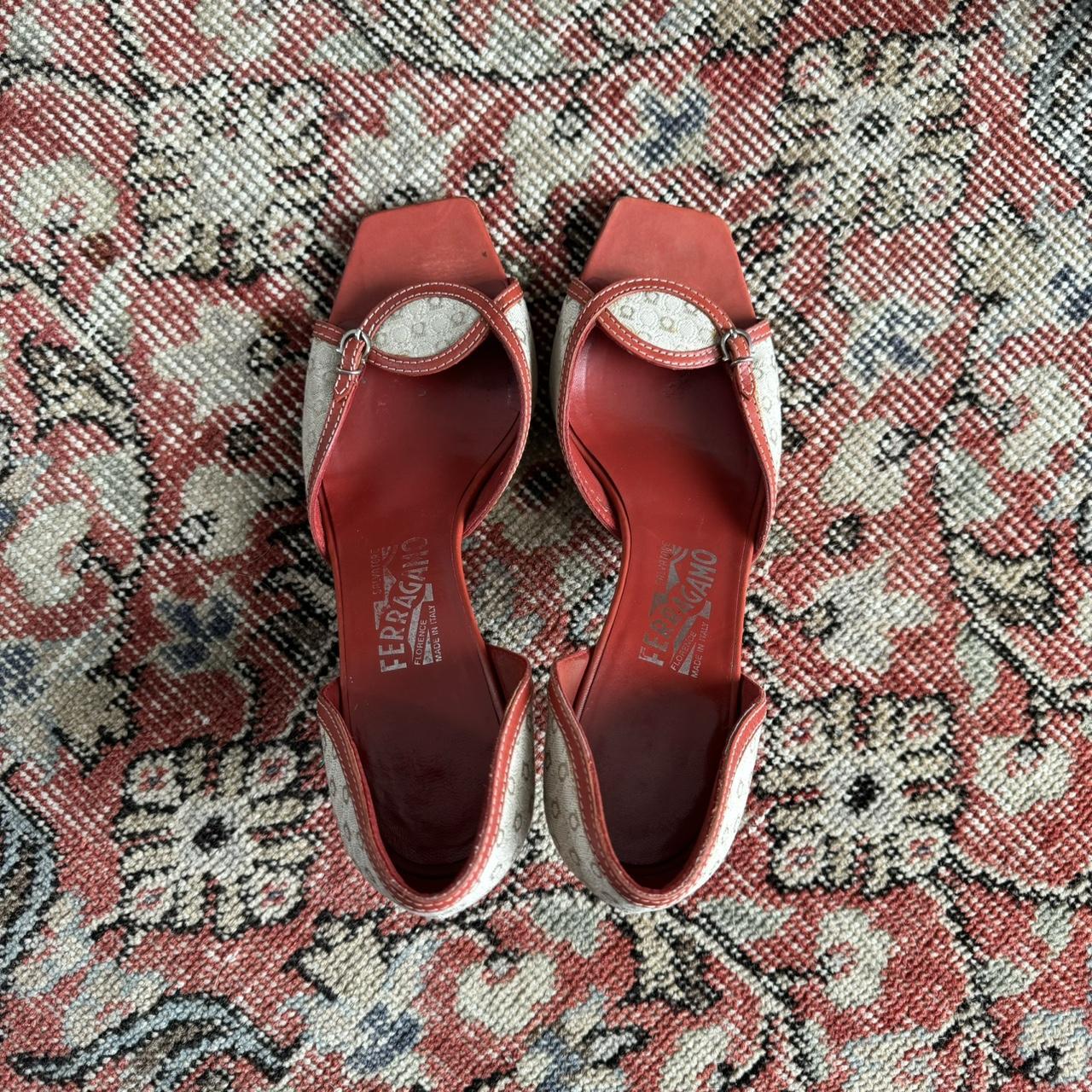 ferragamo heels sale