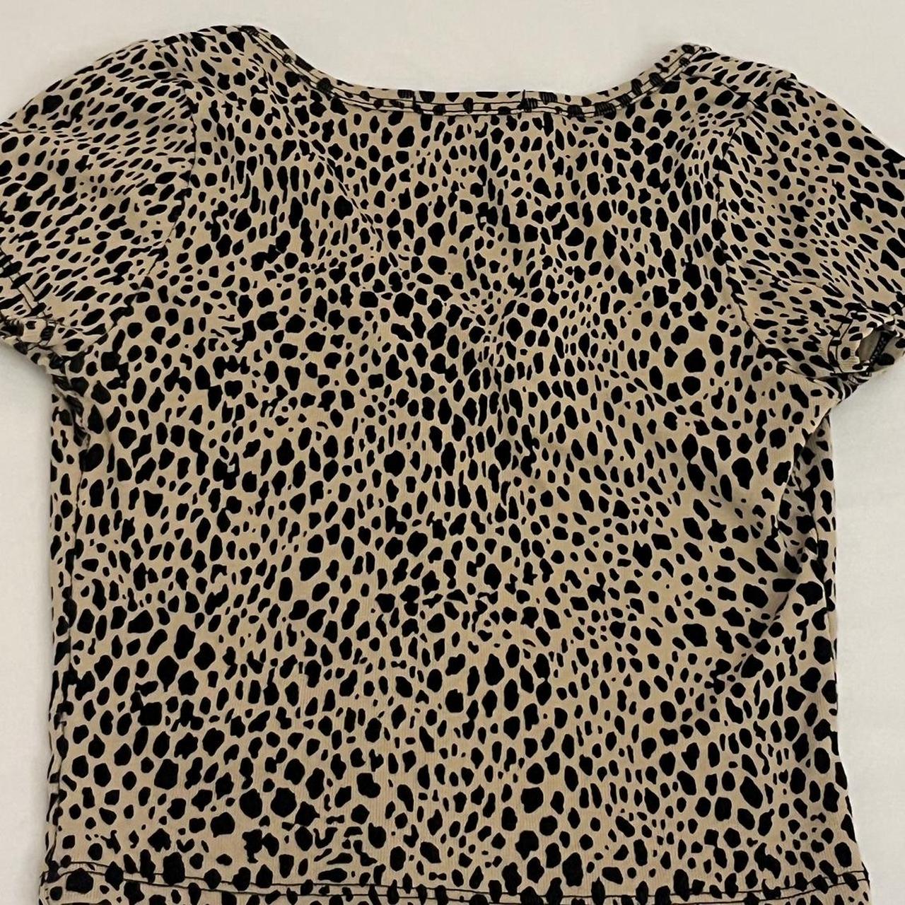 Brandy Melville ultra rare zelly cheetah print top... - Depop