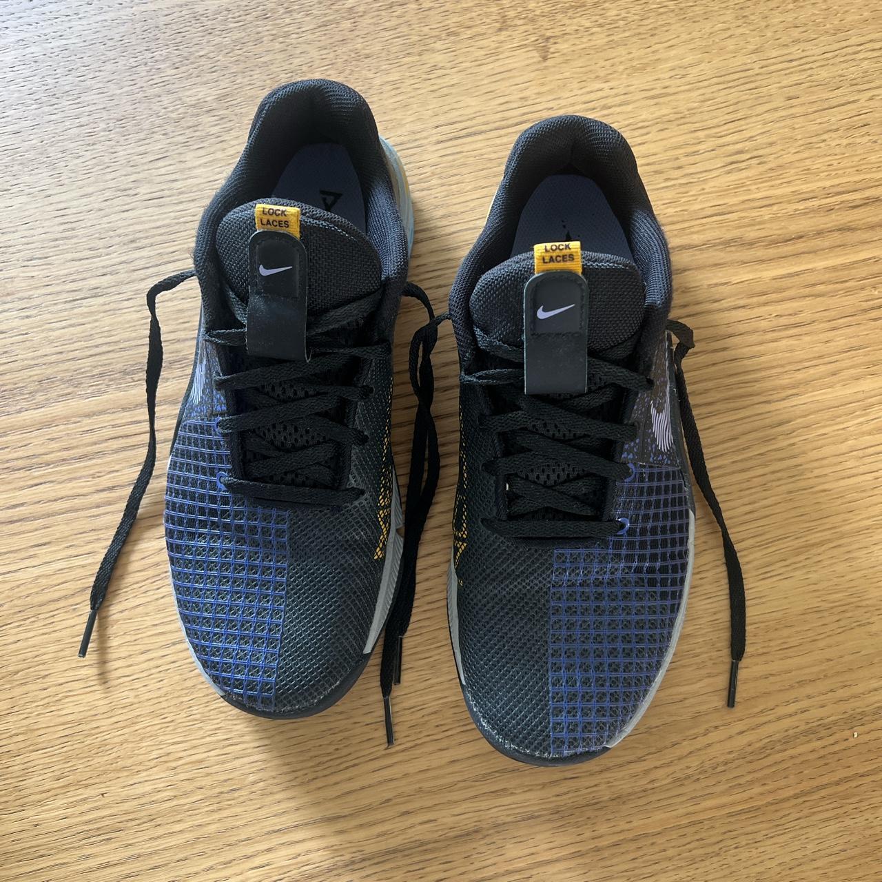 nike metcon black and purple