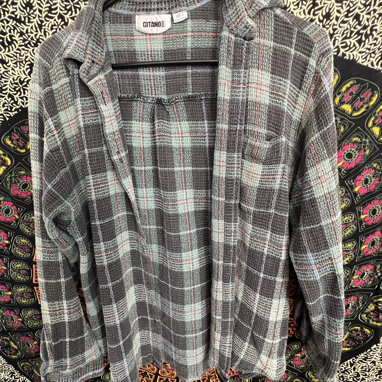 Vintage flannel, perfect for layering 😊 I have... - Depop