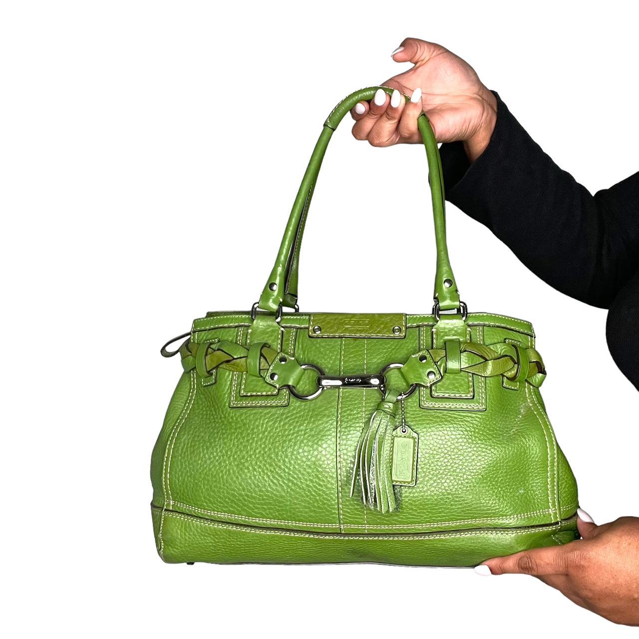 Lime green coach purse - Gem