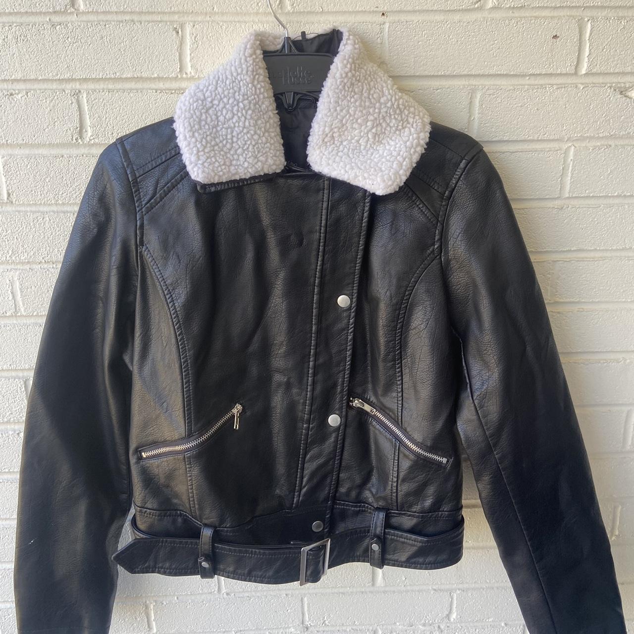leather jacket with faux fur and belt || - Depop