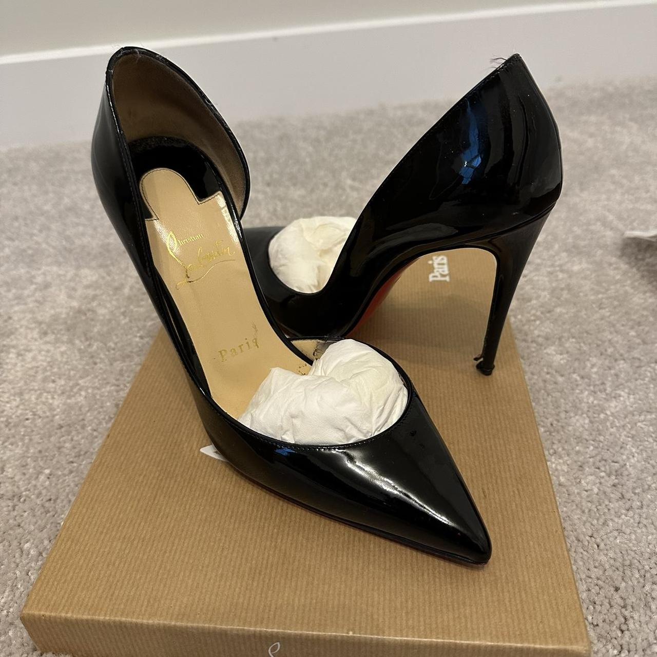 Louboutin best sale iriza black