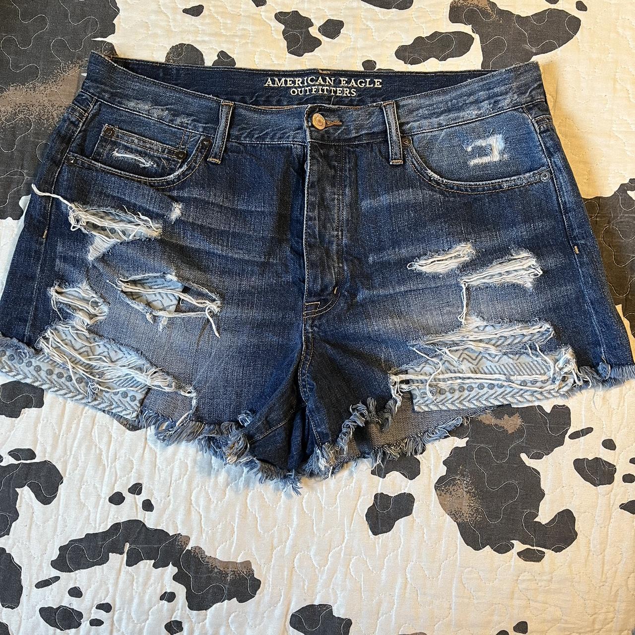 American Eagle Women's Navy Shorts Depop
