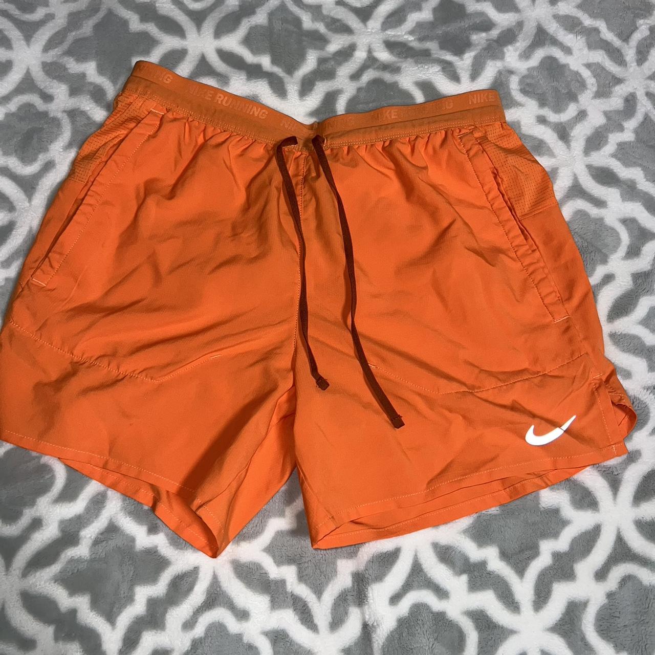 Cutting liner out hot sale of running shorts