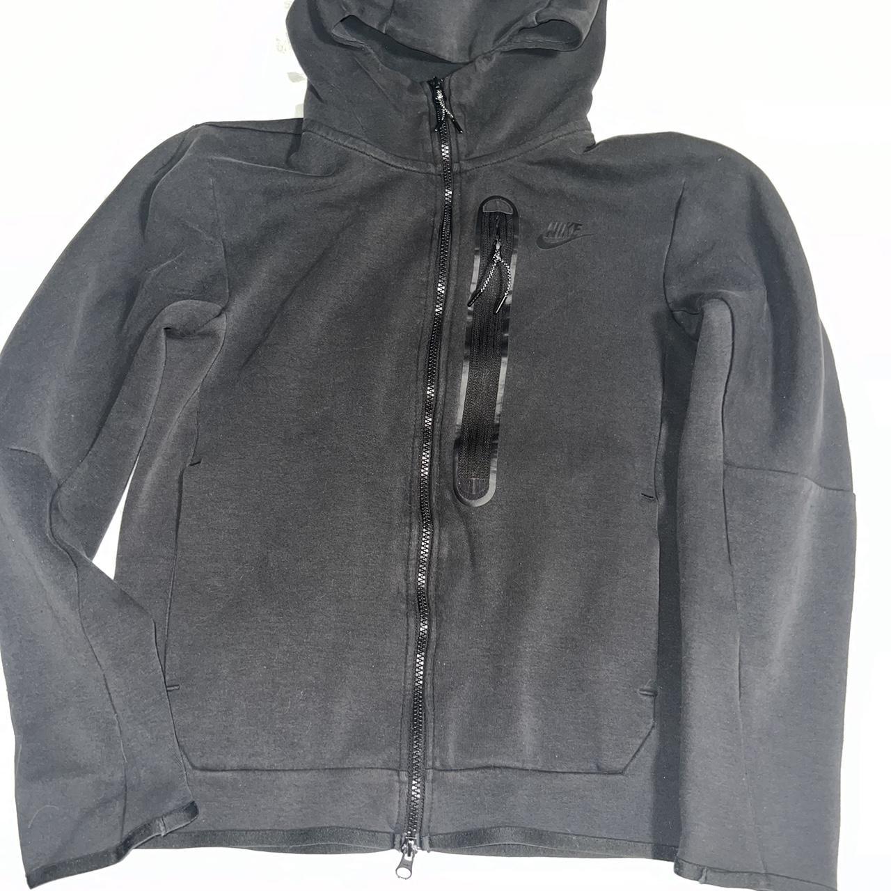 mens black nike tech fleece