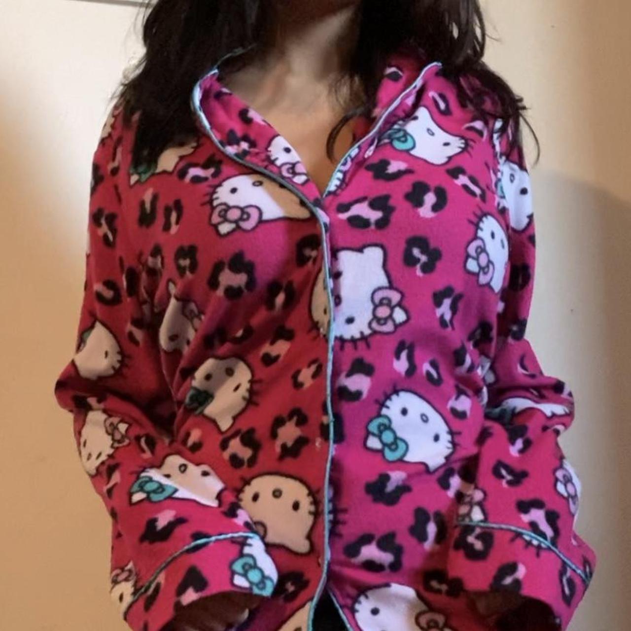 Sanrio Hello Kitty cheetah print pajama top Sizing... - Depop