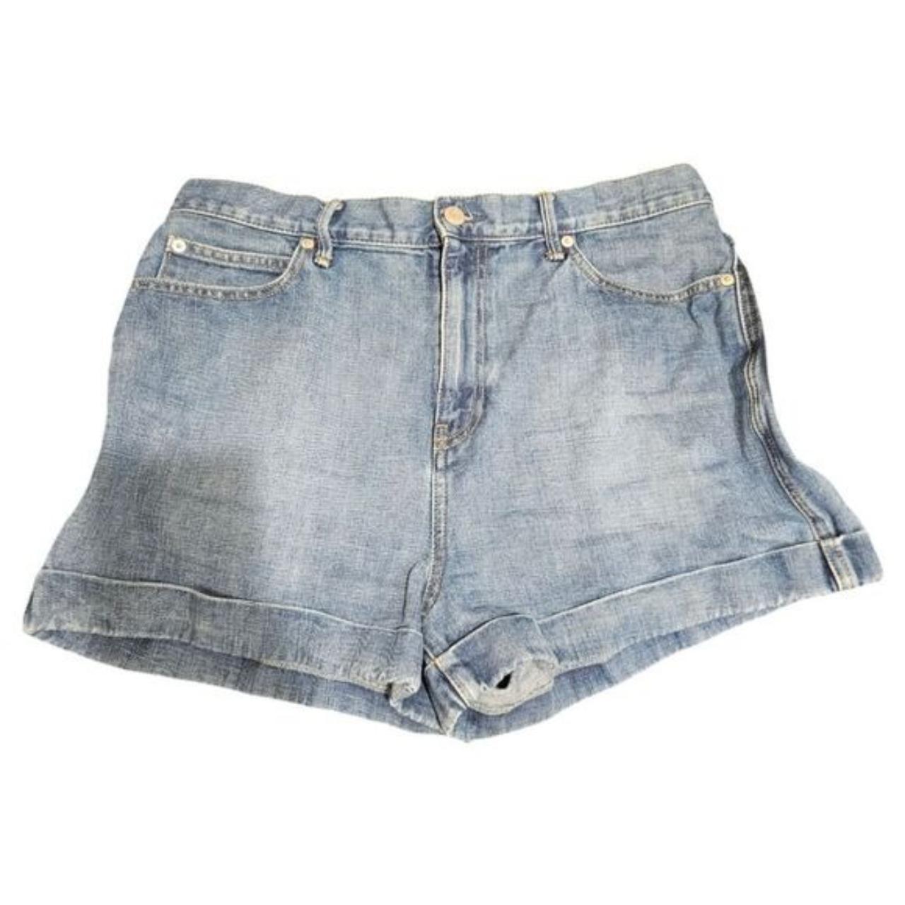 item listed by sarellascloset