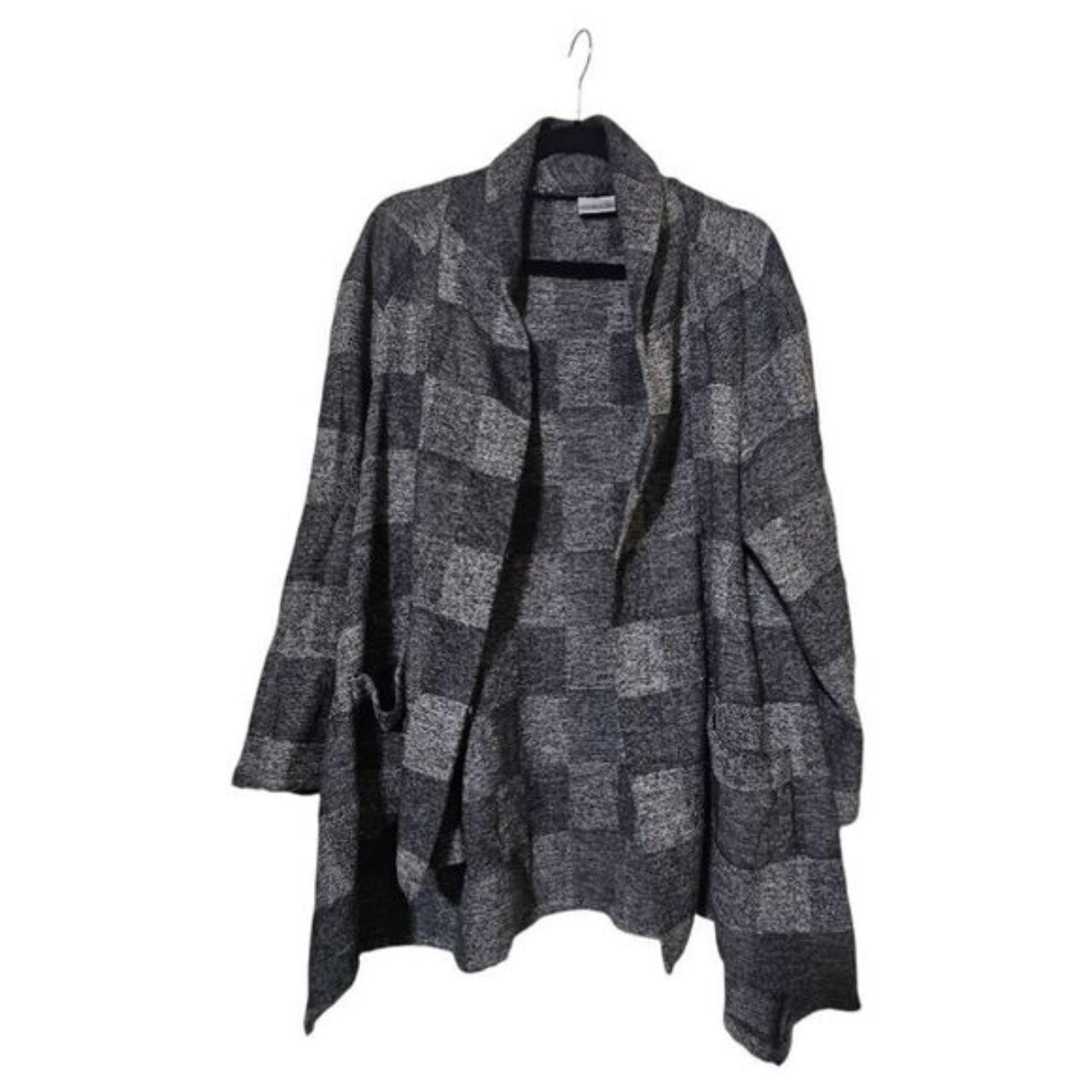 item listed by sarellascloset
